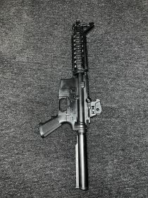 unknown brand gbb m4 - missing mag and charging handle