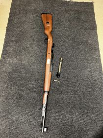 double bell kar98 shell ejecting faux wood - snapped cocking handle, no shells