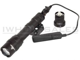 ACM M600B Rail-Mountable LED Light with Preasure Pad (Black)